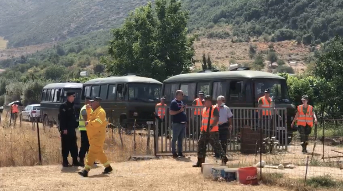 Shënohet viktima e parë nga zjarret, humb jetën burri në Gjirokastër, gruaja me plagë zjarri
