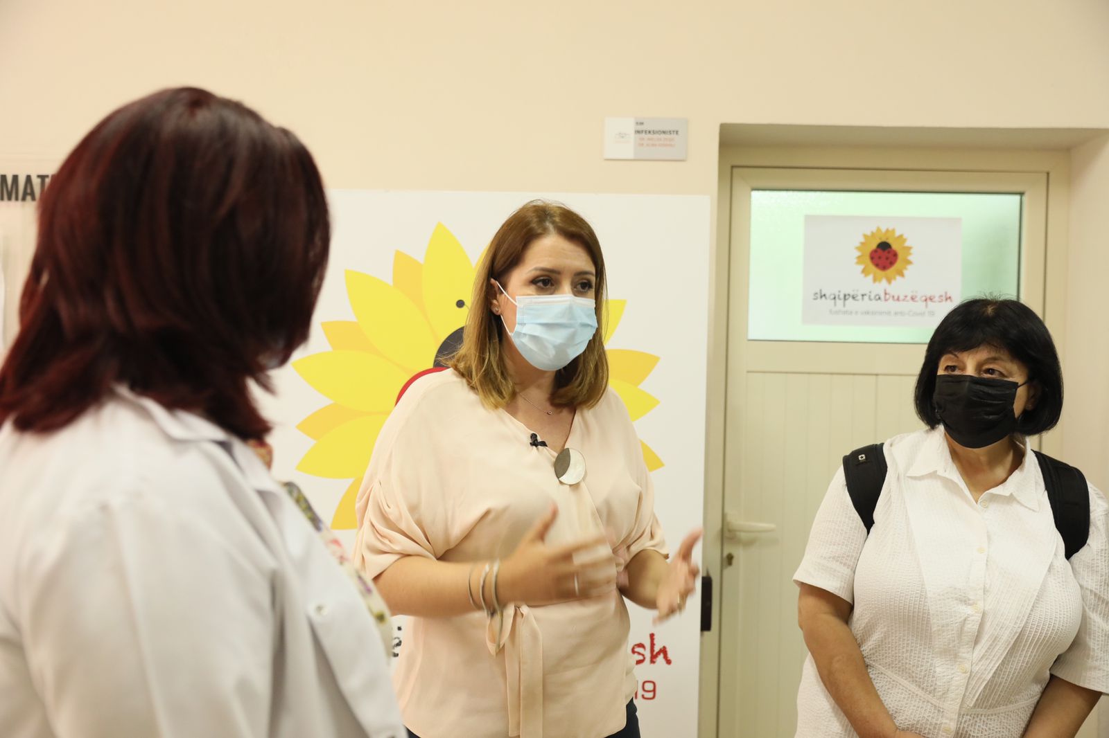 Manastirliu në Poliklinikën Qendrore: 500 mijë doza të tjera vaksine Pfizer brenda vitit