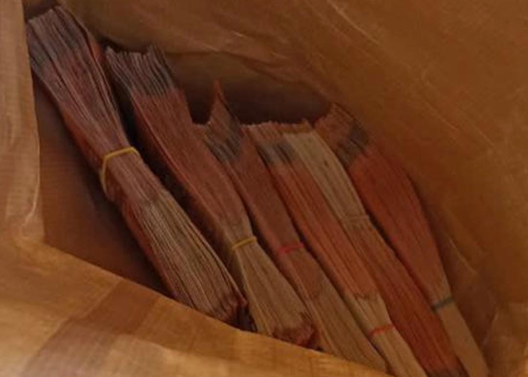 KAKAVIJË/ I sekuestrohen francezit një sasi e madhe eurosh