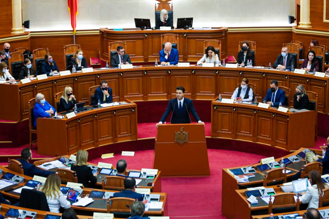 Basha në Parlament: Programi i PD më i miri në historinë e këtyre 30 viteve. Kjo është mazhoranca e rremë