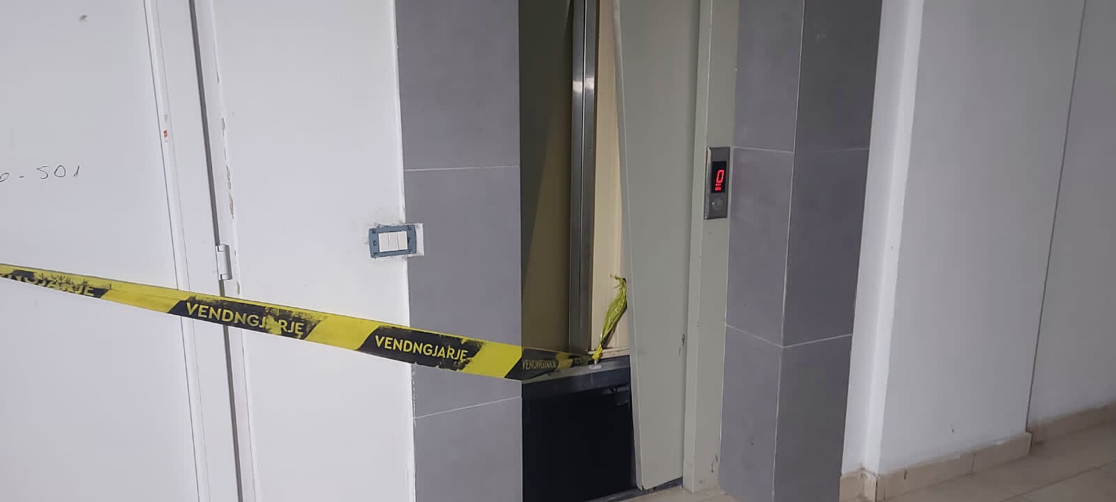 Foto dhe video nga vendi i ngjarjes, ja ku ra ashensori