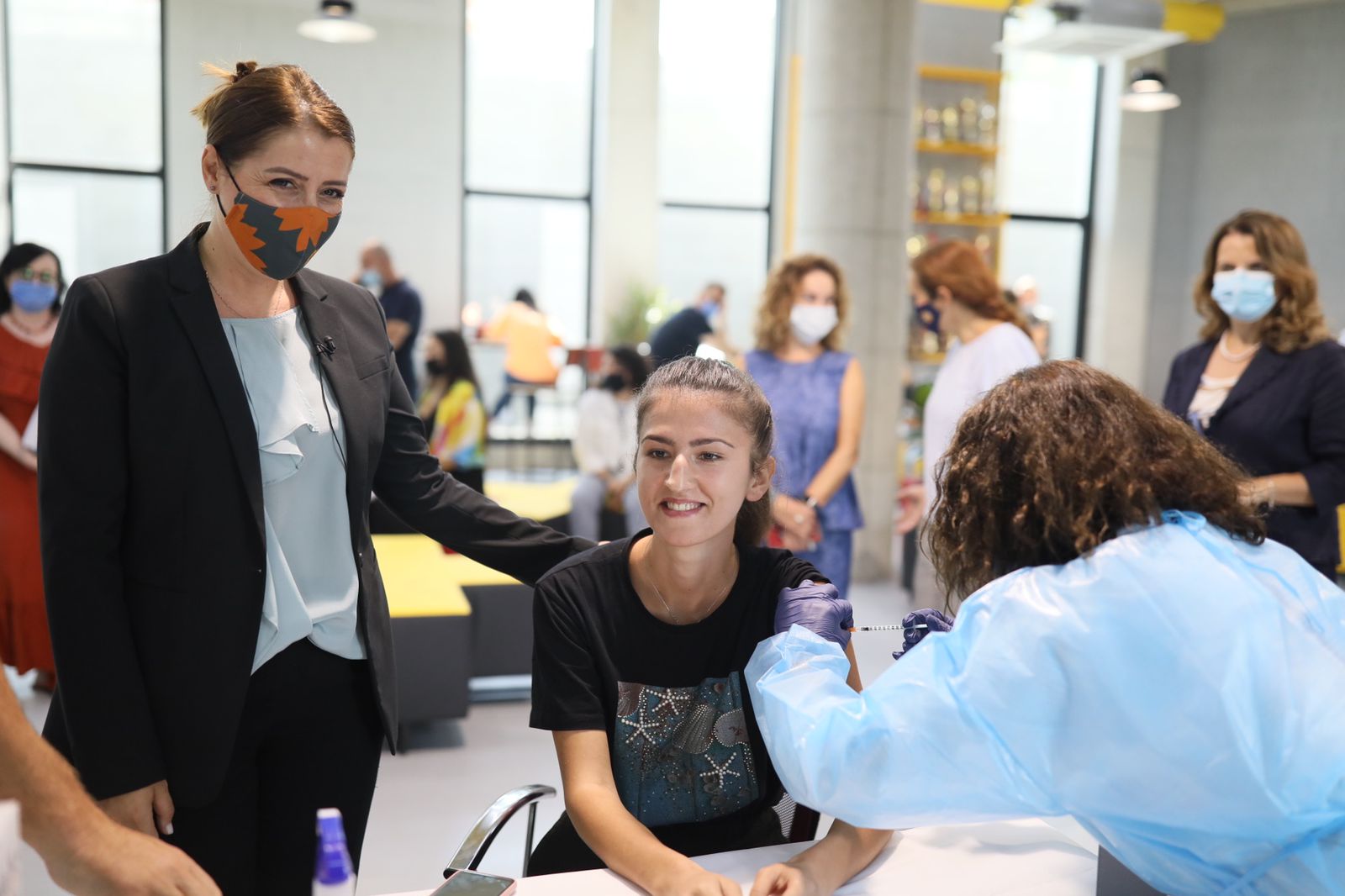 Universitetet hapin dyert për vaksinimin antiCOVID, Manastirliu: Do të vijojmë edhe në tetor