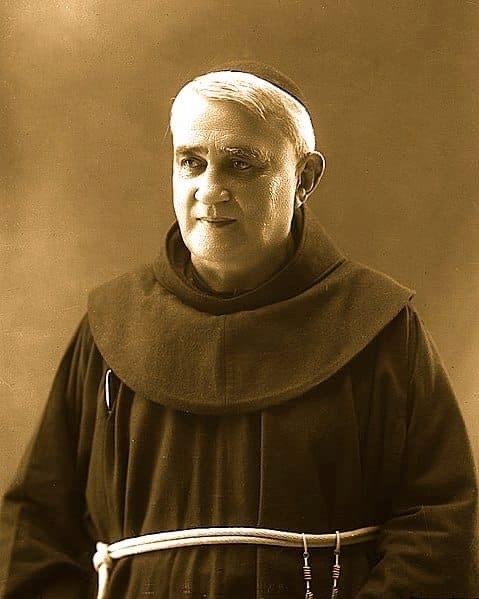 AGRON GJEKMARKAJ/ Fishta mes nesh