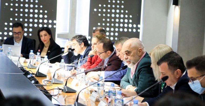 PS vendos kordinatorë të rinj në njësitë e Tiranës, me zona edhe Orlando Rakipi dhe Paulin Stërkaj