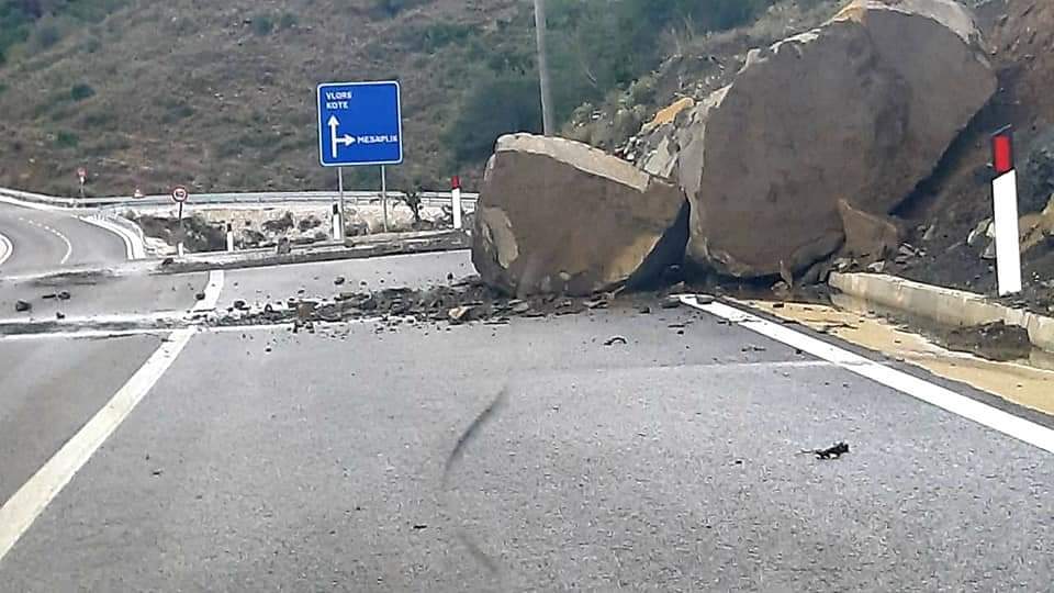 FOTOGALERI/ Ja si u katandis pas inagurimit rruga e Lumit të Vlorës