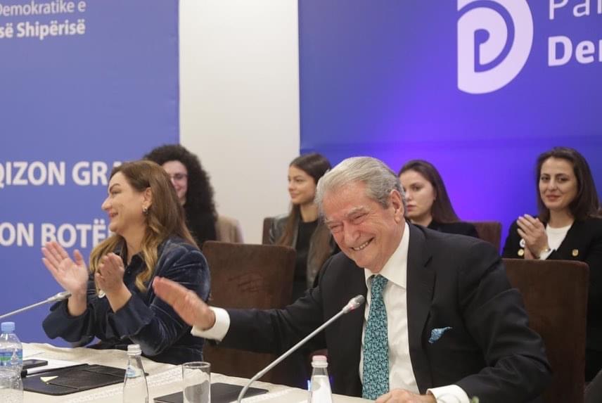 Berisha bën komentin e rrallë për kuvendin e lajmëruar me 18 dhjetor