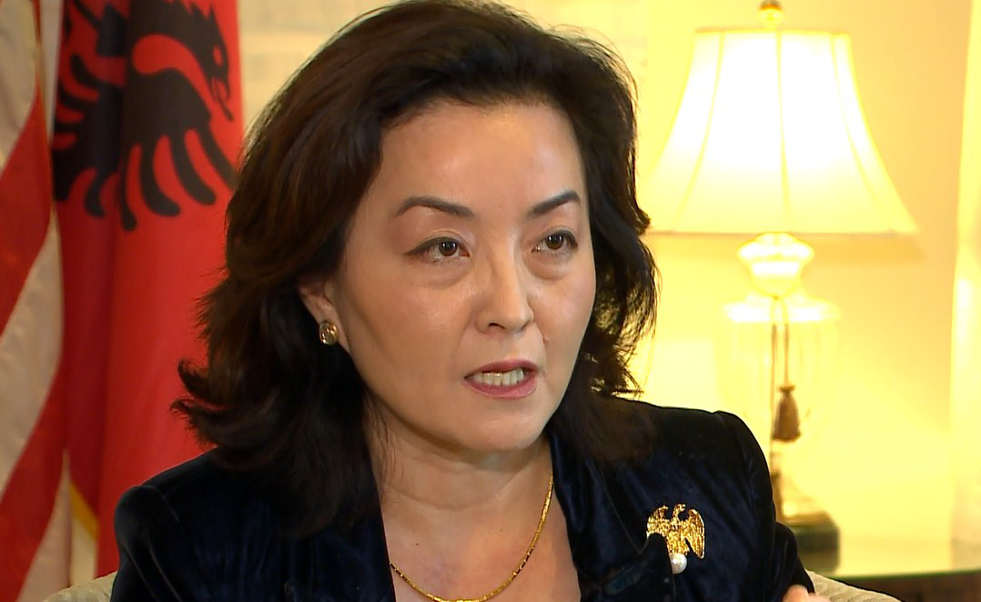 Ambasadorja Yuri Kim, deklaratë tjetër në mbështetje të Bashës: Nëse Berisha zgjidhet kryetar i PD-së, nuk do komunikojmë me të