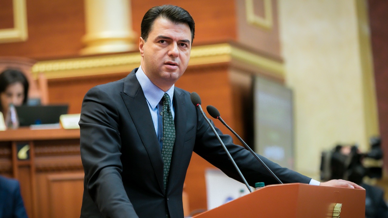 Basha: Veting në politikë që shteti të çlirohet nga kapja e pushtetarëve të lidhur me oligarkët