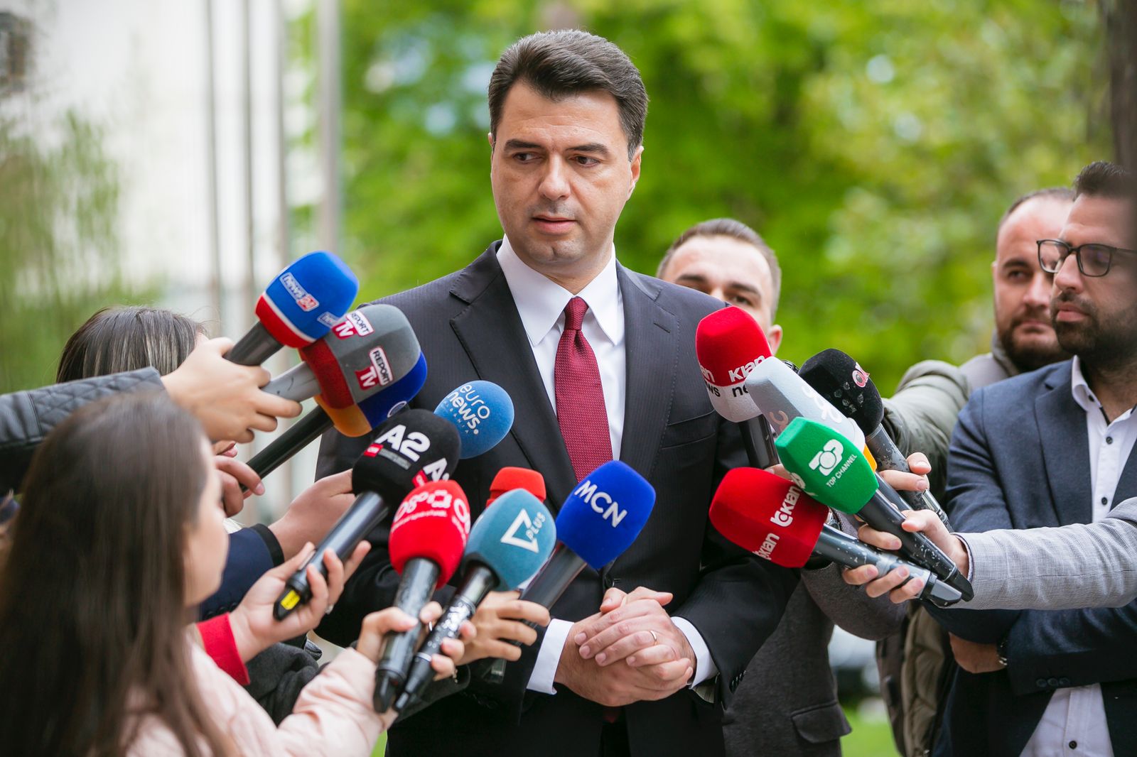 Basha hap garën për zgjedhjen e drejtueses së Lidhjes Demokratike të Gruas