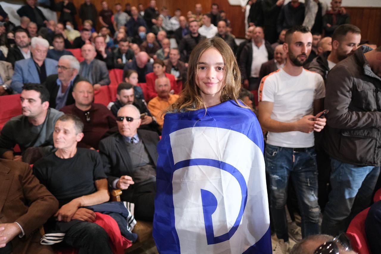 Berisha lajmëron foltoren në Lushnjë, mësohet ora dhe vendi