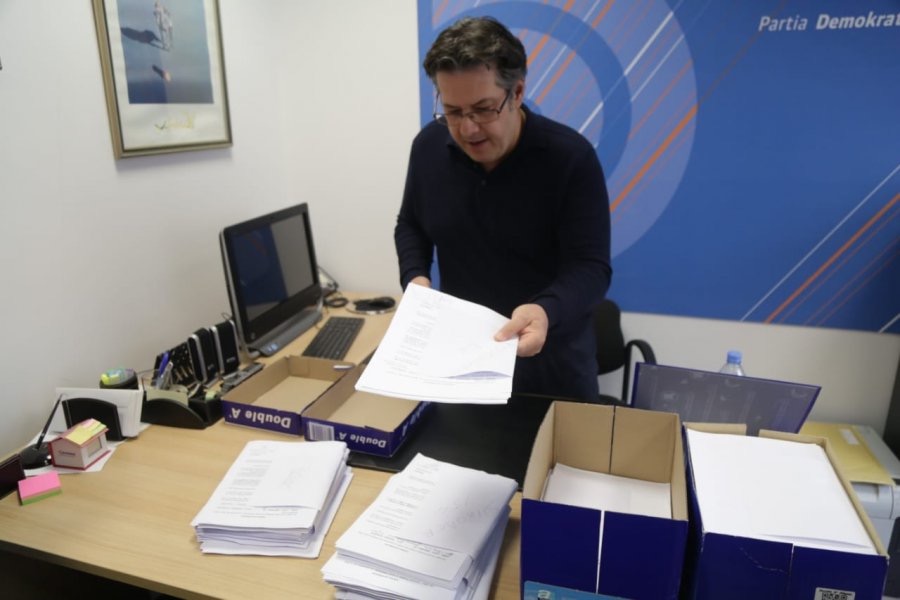 Paloka hap ‘kasafortën’ e firmave, gazetarët binden për numrin