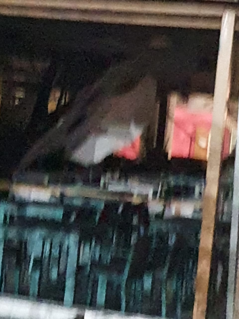 FOTO/ Shpërthim në ambientet e Universitetit Epoka, policia jep detajet