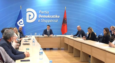 Basha sulmon Berishën, nuk heq dorë nga kuvendi i 18 dhjetorit: Berisha nuk mund të më trajtojë më si fëmi