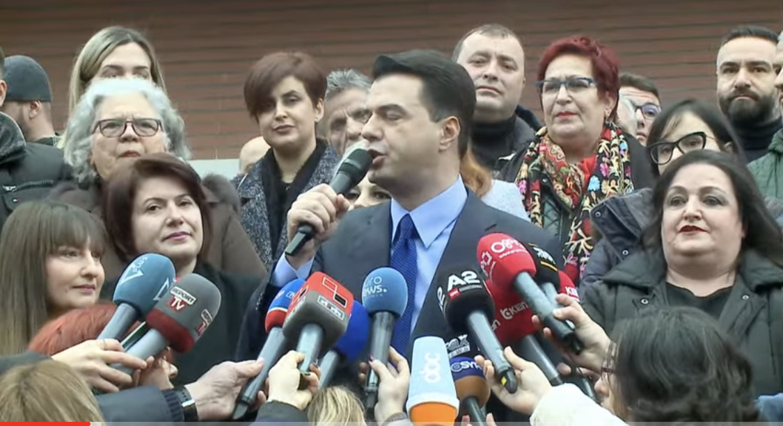 Basha: Te verber ata qe ndjekin pas Berishen