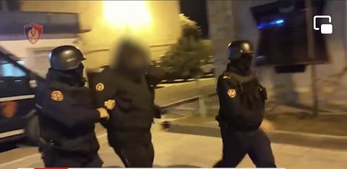 EMRAT/ Kush janë 18 personat e arrestuar nga policia. Deri në 10000 euro trafikimi i një siriani