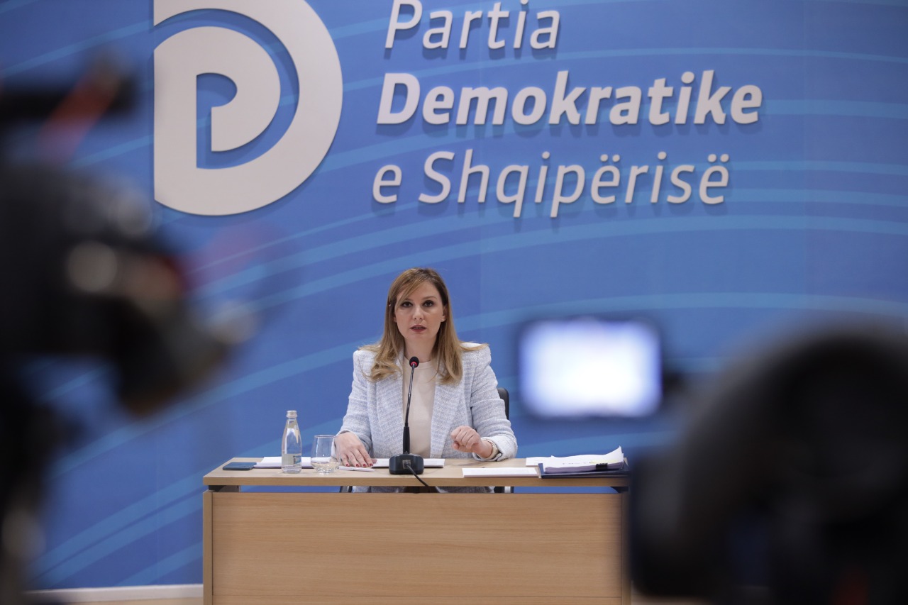 Tabaku: Inceneratorët, Tirana një rast ekstrem i abuzimit me paratë publike