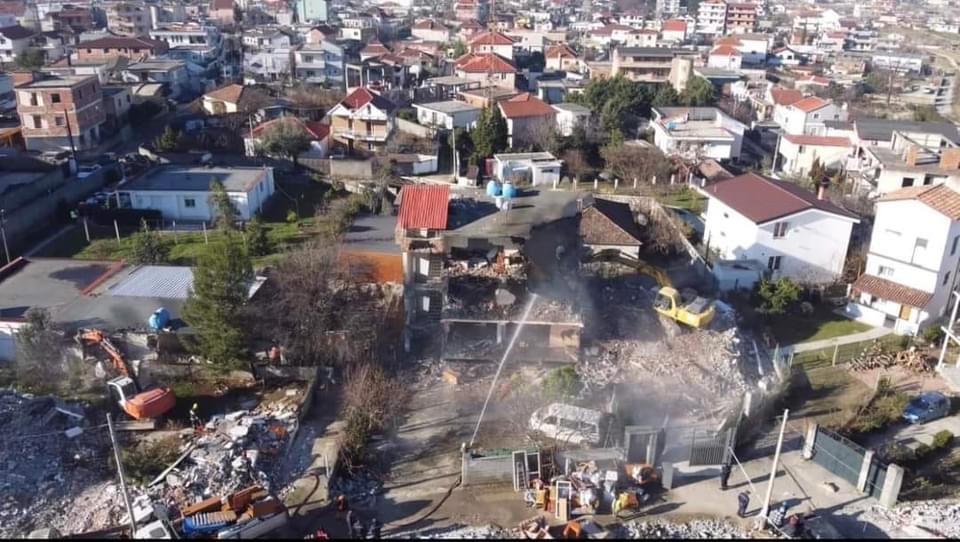 ERVIN GOCI/ ‘5 Maji’, sheshi ku qeveria dhe oligarkët bëjnë para mbi pronat e qytetarëve të dhunuar. Të gjitha shkeljet dramatike