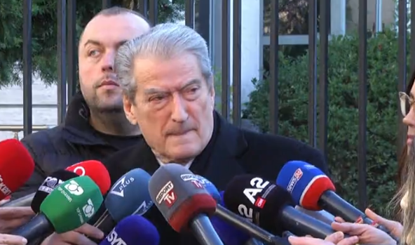 Berisha në dëshminë e tij në Prokurori : Basha u ruajt nga shqiptarë që luftuan në Siri. Garda nuk reagoi ndaj tyre