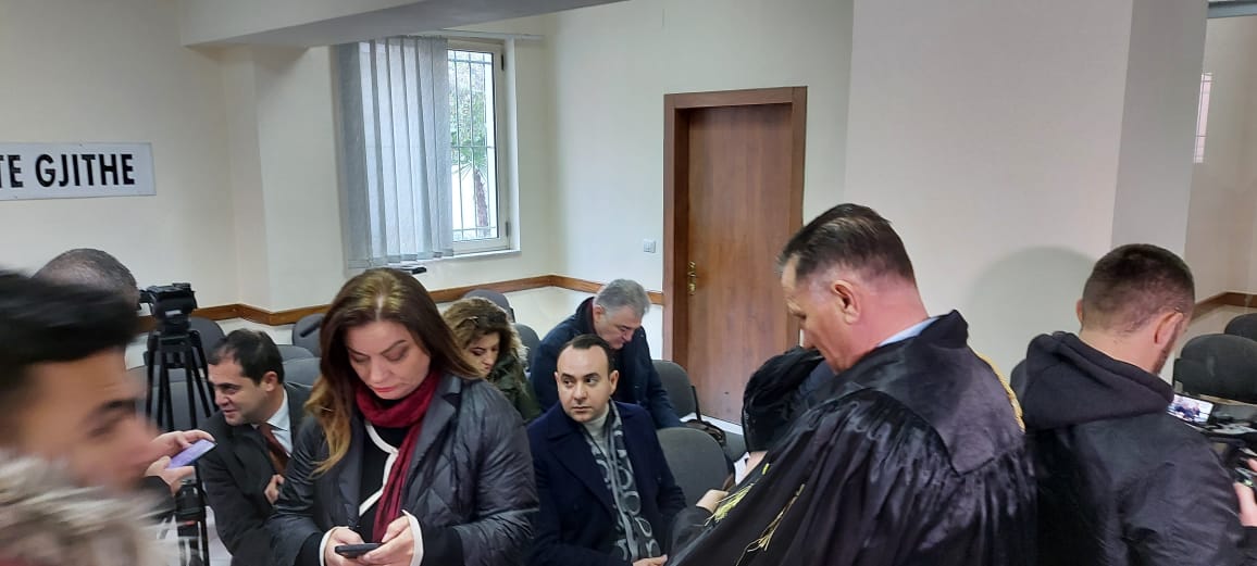 Protestuesit e arrestuar, sot seancë gjyqësore, në sallë edhe Komisioni i Rithemelimit