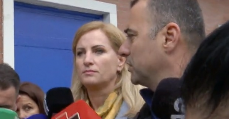 ‘Rithemelimi’ e gjen mbyllur serish selinë e PD: Listat e delegatëve të 18 dhjetorit u manipuluan