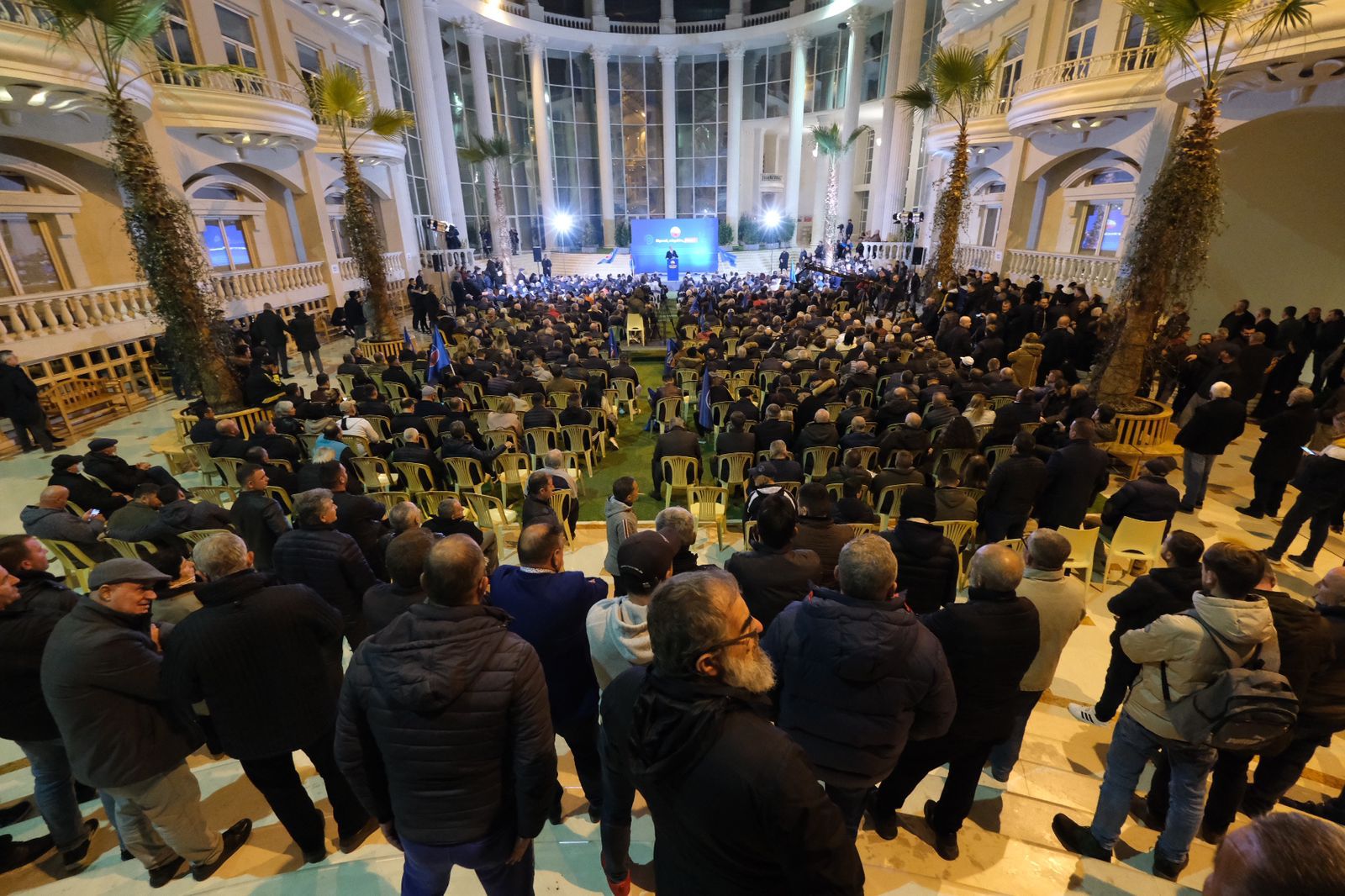 Berisha prezanton Ardian Mukën në Durrës: Mos blini asnjë metër nga investimi në të zezë Rama Basha në port