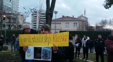 Protestë antiruse në Tiranë, flet edhe ambasadori ukrainas