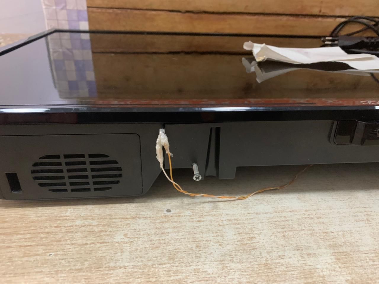 Gjendet drogë te neoni i palestrës në burgun e Fierit dhe 1 televizor enigmatik