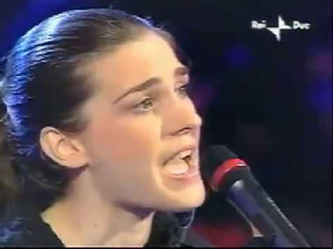 Detaje të reja nga arrestimi i Elsa Lilës, grupi sillej rreth boksierit shqiptar Bardhi. Çfarë u gjet nga policia e Romës