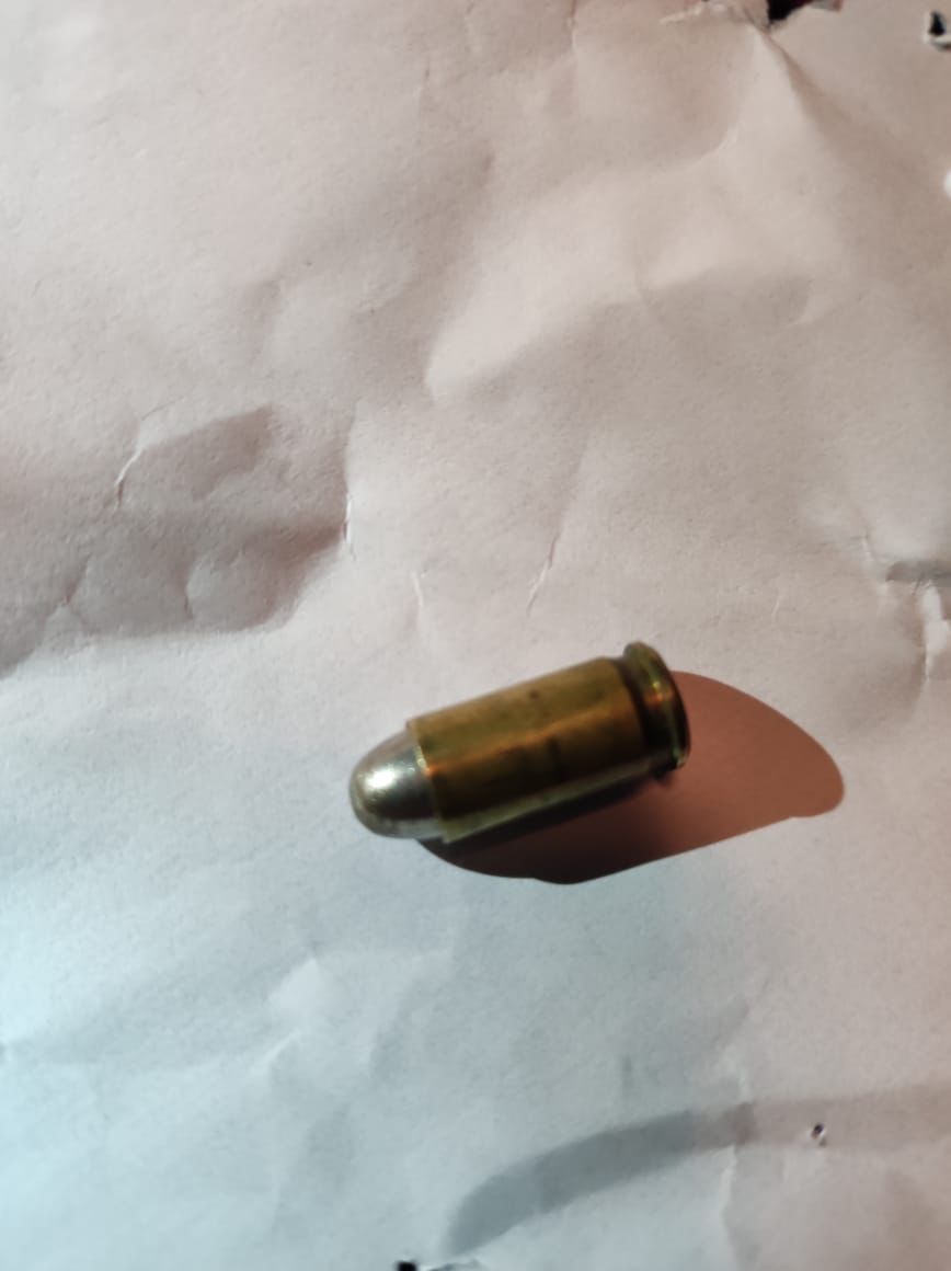 Plumb në veshmbathjet për kushëririn, SHKBB arreston vizitorin në IEVP Lushnjë