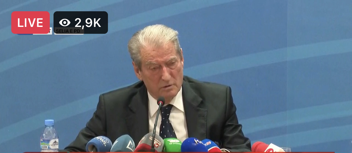 Berisha: Rithemelimi do jetë në seli, kryesia është e shkarkuar, por grupi parlamentar ka kryetar