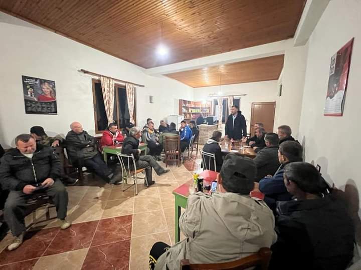 Bano : Çdo dite e çdo orë takime me fermere e qytetarë në Lushnje
