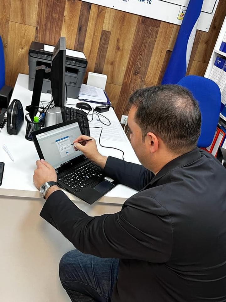 FOTOGALERI/ Si po votohet sot në 8 degë të PD