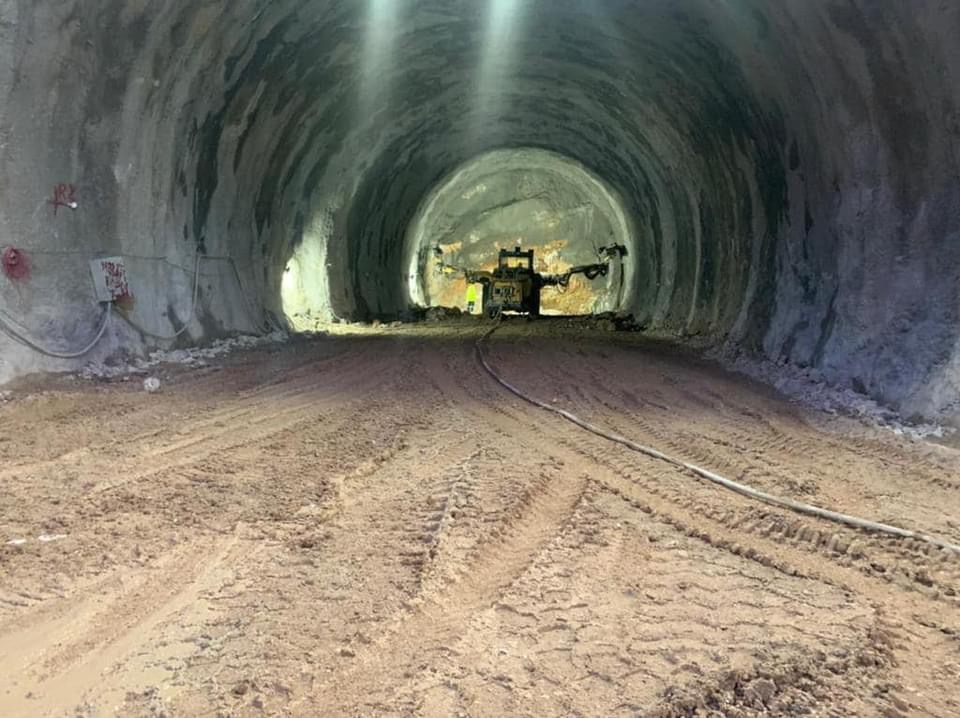 KKT, leje ndërtimi për tynelin e Llogarasë dhe Unazën e re pasi kanë nisur apo kryer punimet