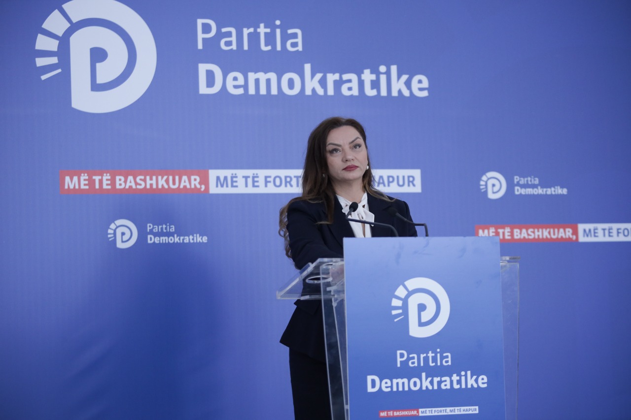 Vokshi: Arrestimi i Bllakos, dorëzim i kontrolluar nga qeveria. Reagimi publik pengoi Ramën ta arratiste deputetin e tij