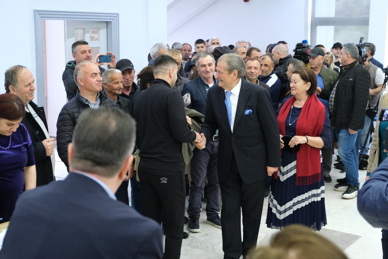 Berisha voton në njësinë 2: Ky ëahtë një revolucion, gjykatësja dje vendosi kundër vendimit të saj pak javë më parë