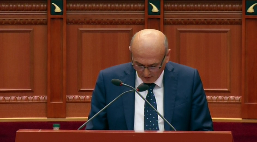 Gjykata e Posaçme sekuestron pasuritë e deputetit të PD në Berat, 22 pasuri të 3 vëllezërve