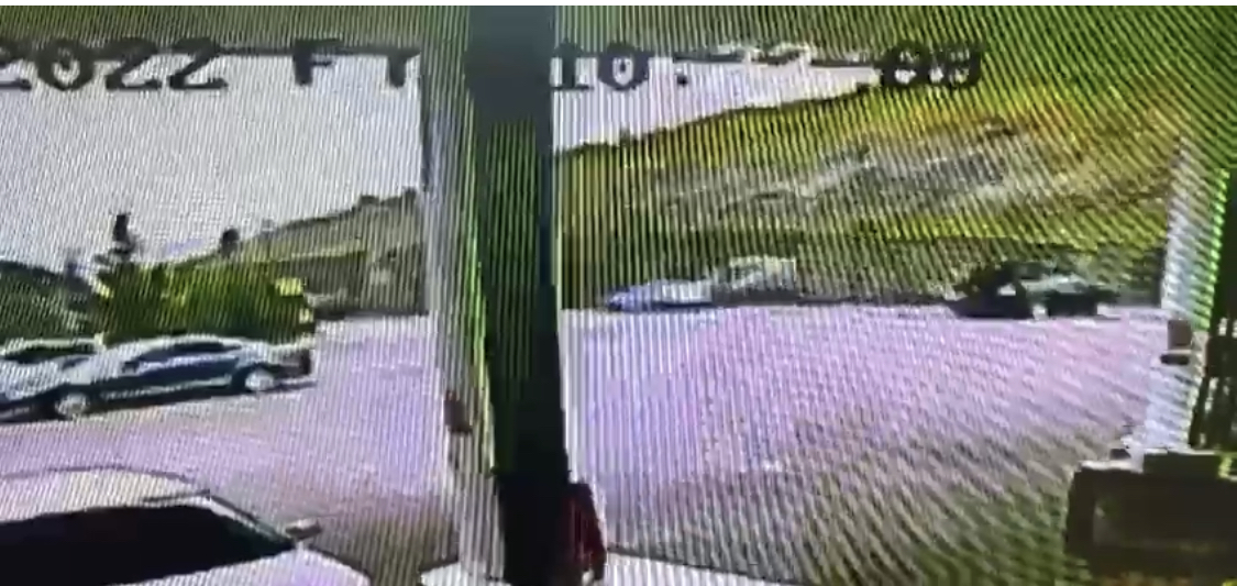 VIDEO/ Momenti dramatik i përplasjes së turistëve polakë me makinën, 2 pa jetë