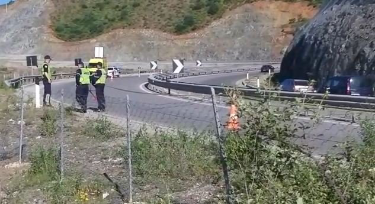 Rëndohet bilanci i aksidentit në rrugën e Kombit, humb jetën edhe 19 vjeçari Xheku Logu