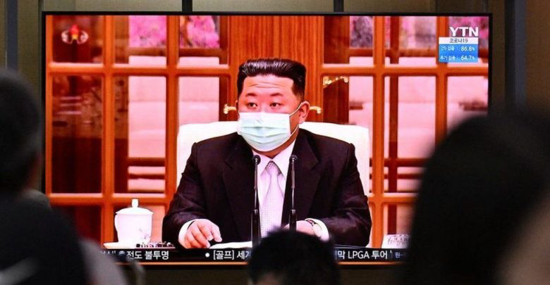 Korea e Veriut përfshihet nga covid, media zyrtare raporton 7 vdekjet e para