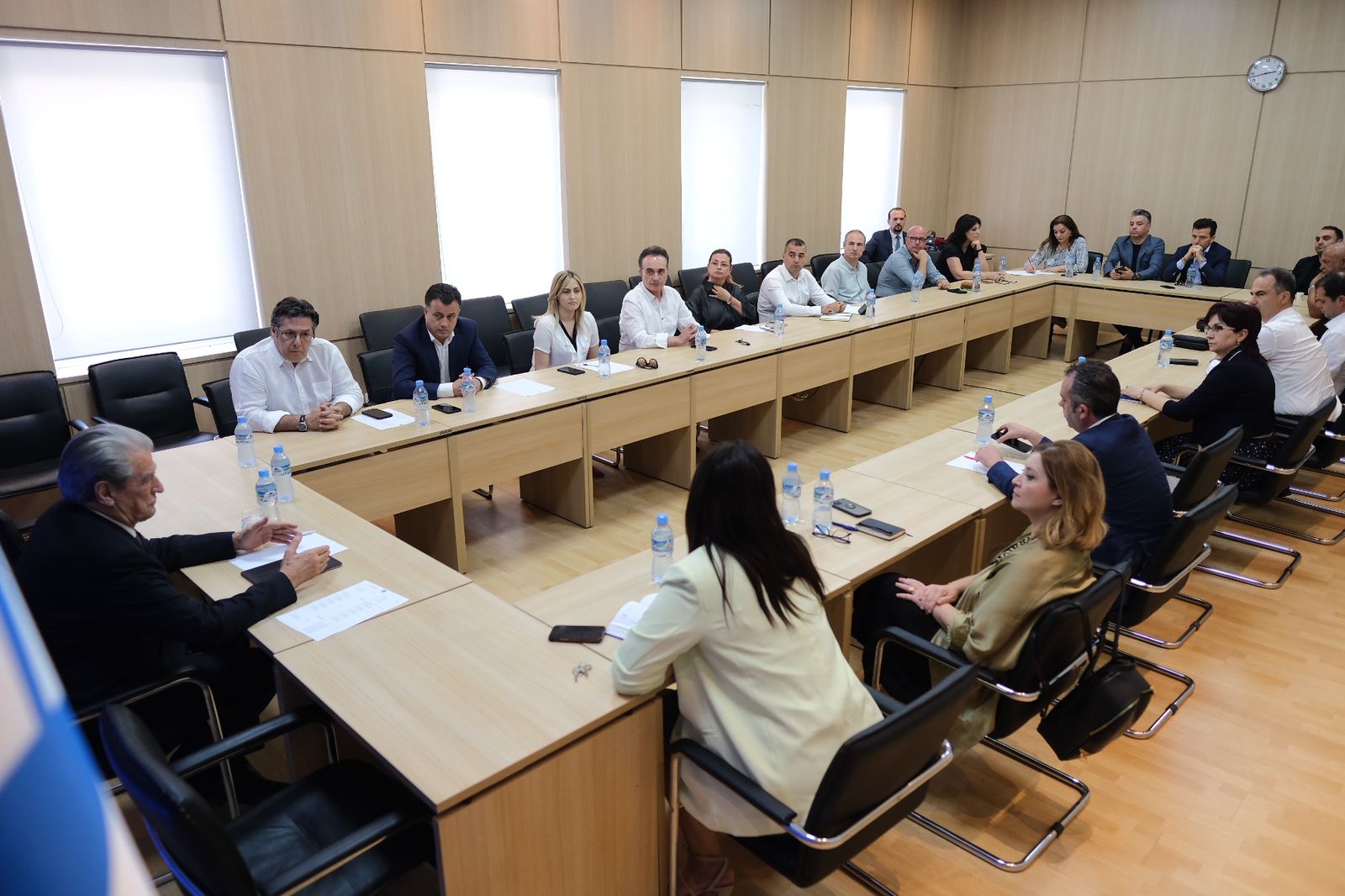 Berisha prezanton emrat që do garojnë për sekretariatin e PD