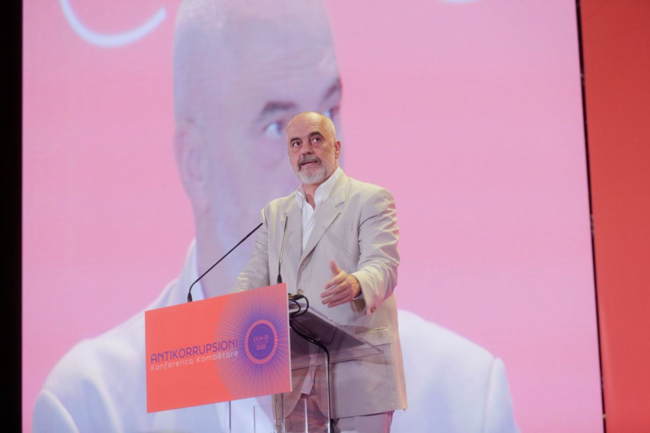 Rama drejt tenderimit përmes një konpanie private për të gjitha prokurimet