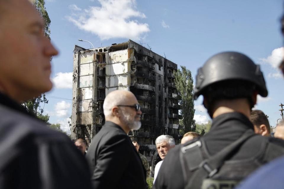 FOTOGALERI/ Ndërsa Rama ‘digjet’ në Kiev ja çfarë bën Belinda në Tiranë