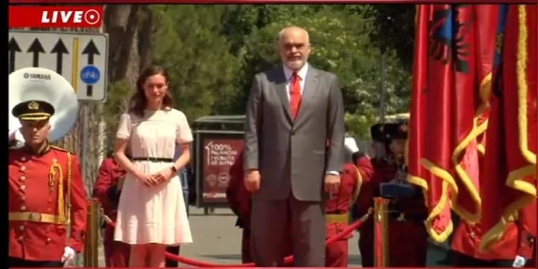 CEREMONIA/ Kryeministri Rama pret Kryeministren e Finalandës Sanna Marin