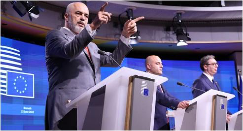 Analiza e DW, asgjë e re nga Perëndimi për Shqipërinë dhe Maqedoninë, çfarë ndodhi dhe a ishte Bullgaria i vetmi shkak