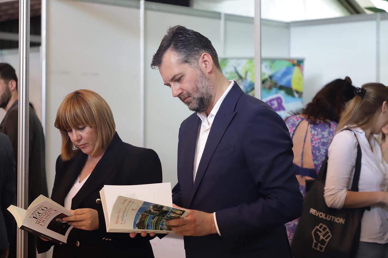 Bardhyli: Libri dhe leximi, të mbrojmë shpirtin e mendjen por dhe kombin
