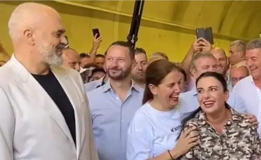 LUTFI DERVISHI/ Të fluturosh…me këngë në gojë!