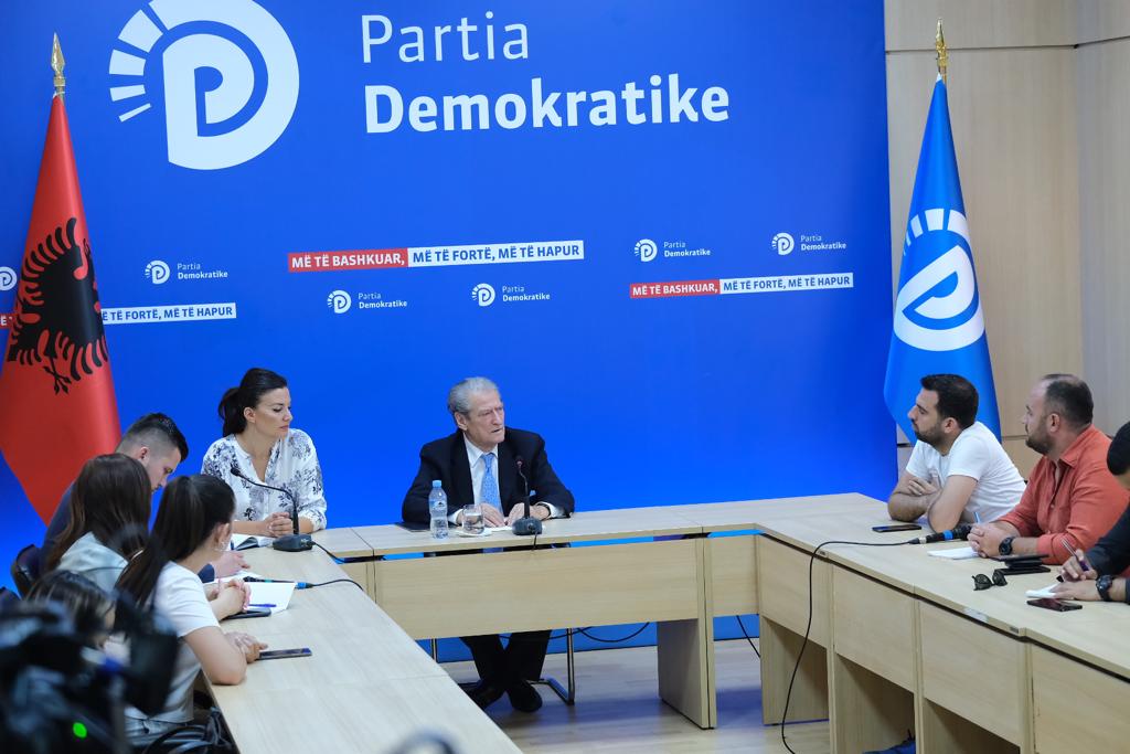 Legalizimi i kanabisit/ Berisha: Rama po zbaton doktrinën shkatërrimtare të Sorosit