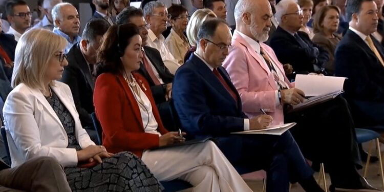 Presidenti Biden uron për 100 vjetorin e marrëdhënieve Shqipëri-SHBA