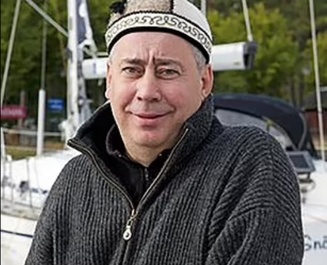 Vritet një miliarder tjetër rus, gjendet në fund të pishinës me një plumb