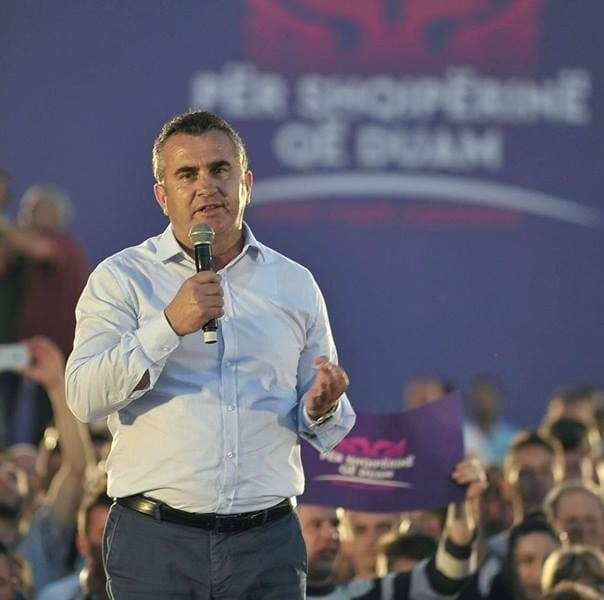 KQZ kërkesë Prokurorit të Përgjithshëm: Të hetohet kreu i bashkisë së Divjakës, dyshimet për rekorde kriminale në Itali